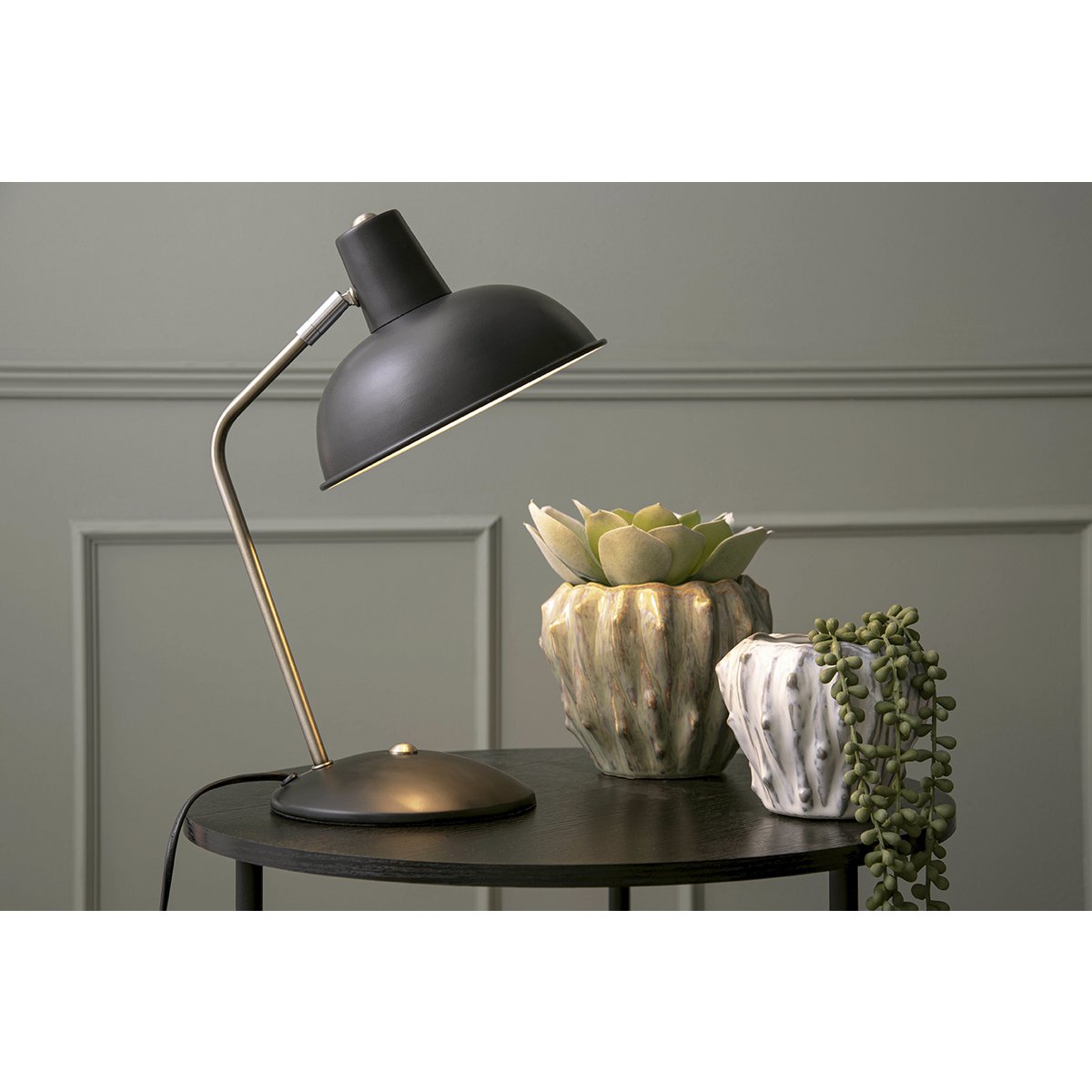 Lampe de Bureau Capot Noir